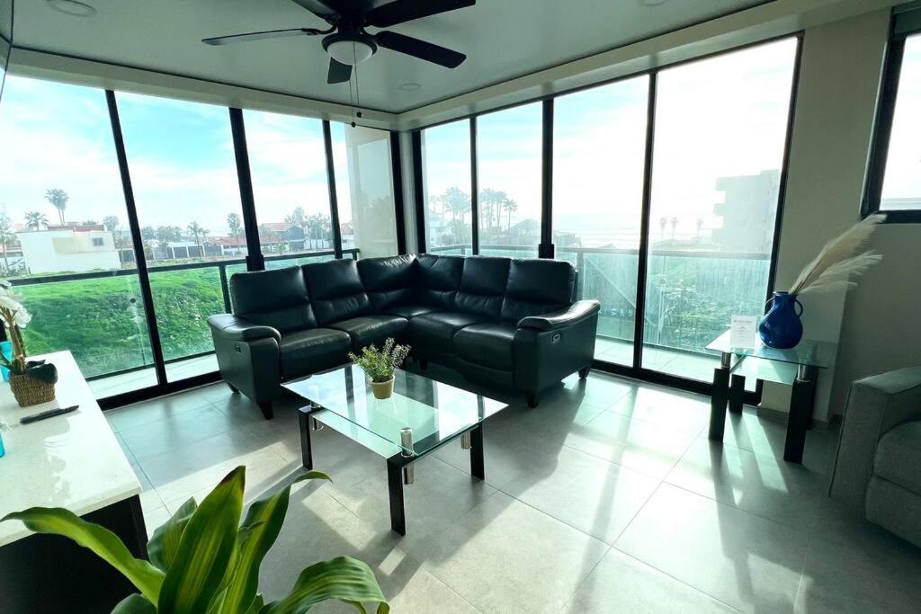 Luxury 2Br Condo ロサリト エクステリア 写真